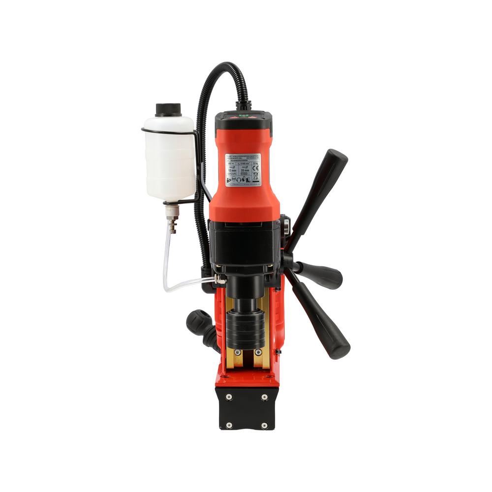Yato akkumagneettiporakone 18V sivulta
